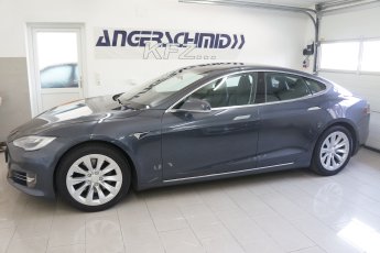 Tesla Model S Außenansicht